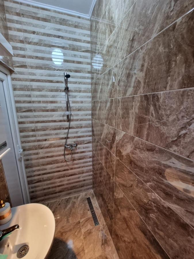 Ebra Lux Apartmani Dobra Voda Εξωτερικό φωτογραφία