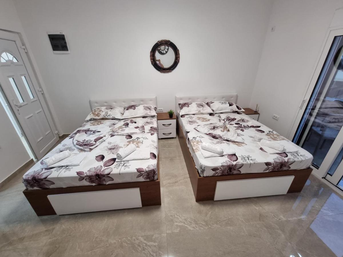 Ebra Lux Apartmani Dobra Voda Εξωτερικό φωτογραφία