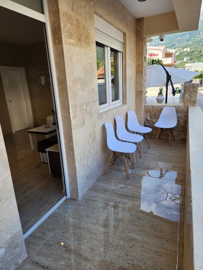 Ebra Lux Apartmani Dobra Voda Εξωτερικό φωτογραφία