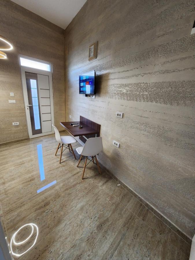 Ebra Lux Apartmani Dobra Voda Εξωτερικό φωτογραφία