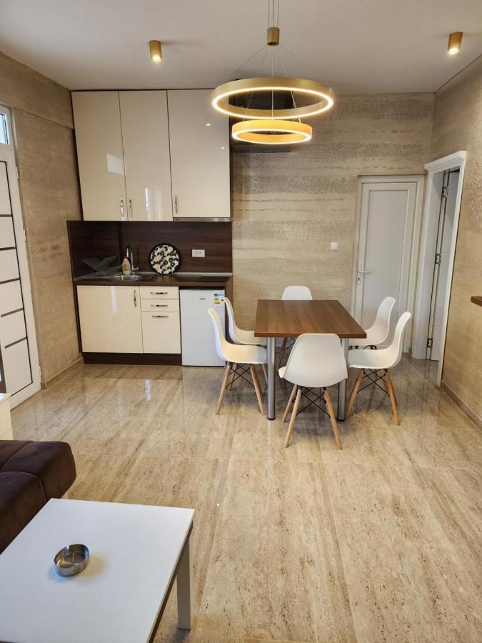 Ebra Lux Apartmani Dobra Voda Εξωτερικό φωτογραφία