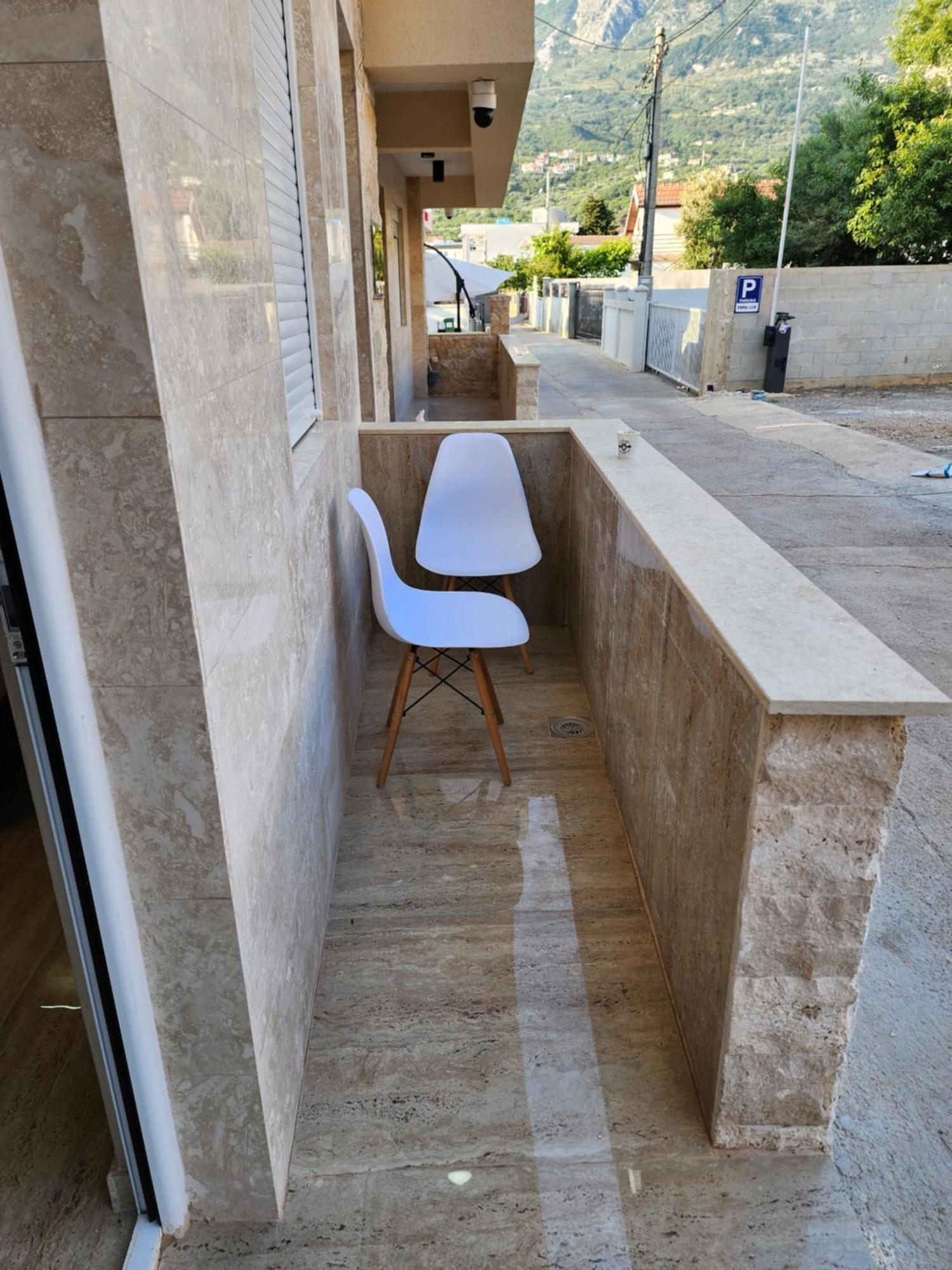Ebra Lux Apartmani Dobra Voda Εξωτερικό φωτογραφία
